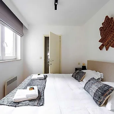 In With Balcony 4* Ostend