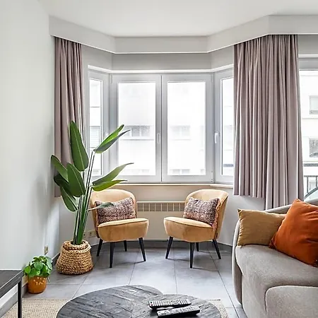Hotel In With Balcony Ostend